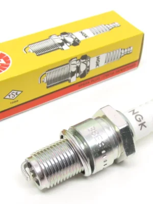 Nur Für Kurze Zeit NGK Zündkerze B8ES Piaggio Vespa Cosa Yamaha MBK Kawasaki Suzuki Zündapp