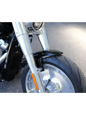Cultwerk Front Fender Custom V1 Schwarz für Harley-Davidson FatBoy 18-22 Neue Kollektion