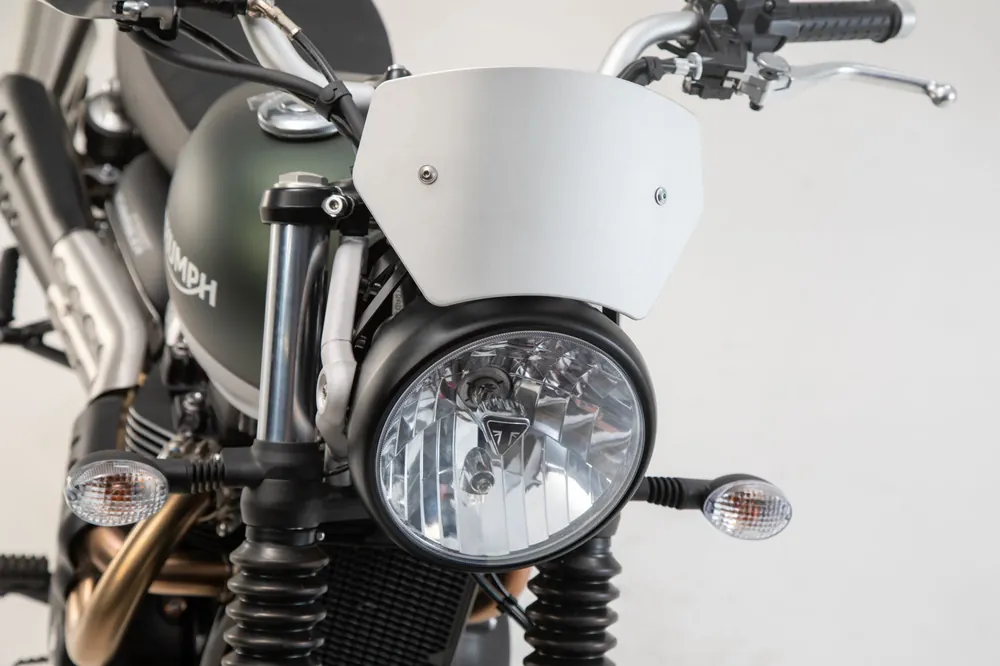 SW-Motech Windschild Silbern. Triumph Street Scrambler 900 (16-). Preis Gesenkt